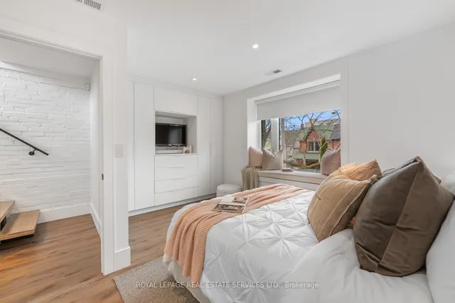 Additional image 33 of 719 St Clarens Ave