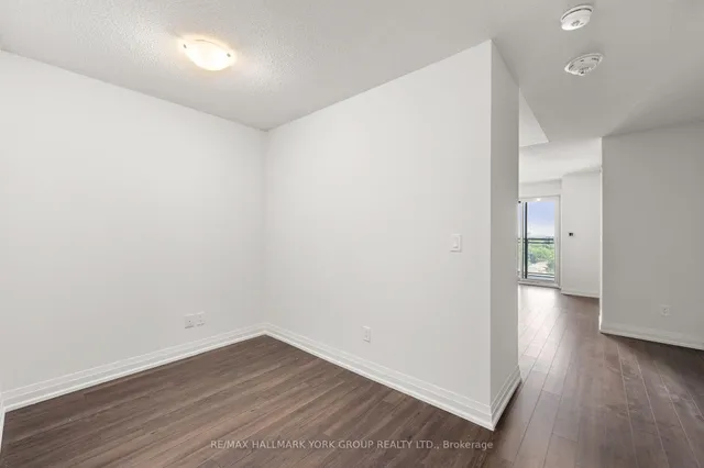 Additional image 10 of 20 Meadowglen Pl Unit 903