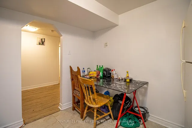Additional image 40 of 12 Bingley Rd