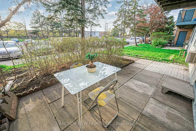 Additional image 30 of 65 Trailwood Dr Unit 213