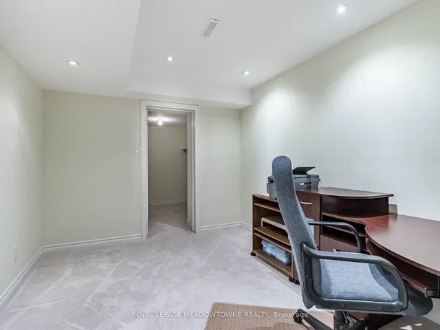 Additional image 29 of 54 Locust Dr Unit 34