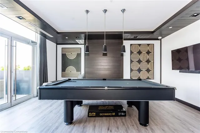 Additional image 13 of 2025 Maria St Unit 1001