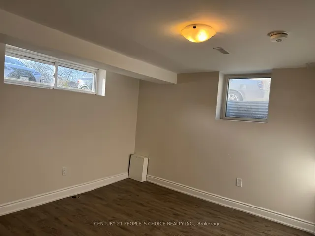 Additional image 41 of 6862 Darcel Ave