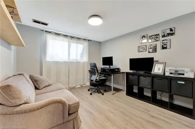 Additional image 26 of 15 Elsa Crt