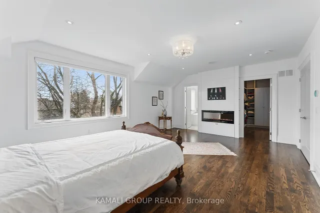 Additional image 27 of 253 Poyntz Ave