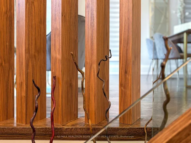 Additional image 9 of 109 Kingsdale Ave