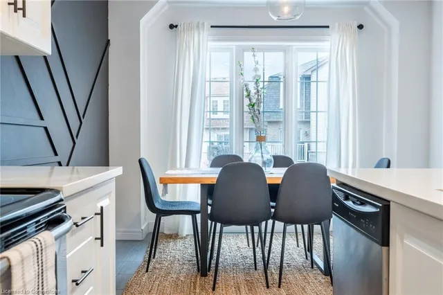 Additional image 24 of 11 Stockbridge Gdns Unit 5