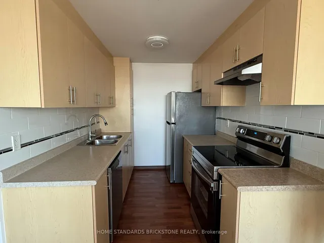 Additional image 13 of 15 Maplewood Ave Unit 1111