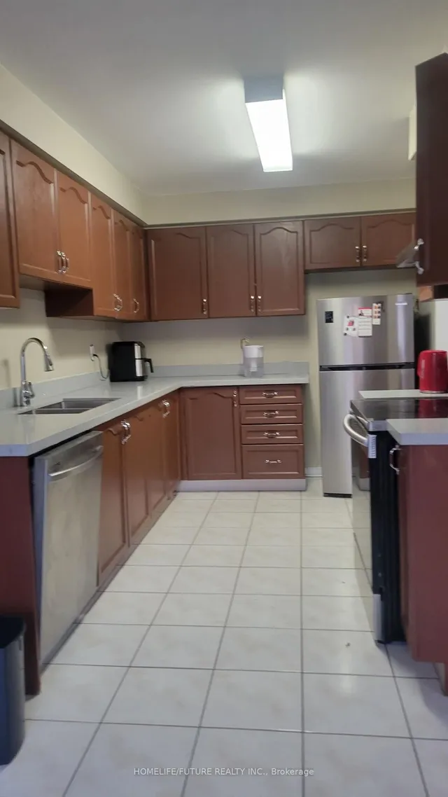 Additional image 4 of 14 Peachleaf Cres