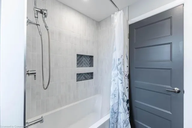 Additional image 20 of 14 Yorkdale Cres