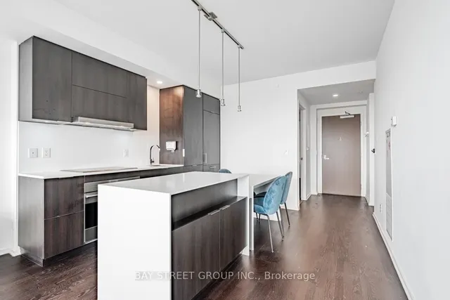 Additional image 7 of 1 Bloor St Unit 5105