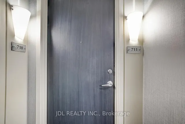 Additional image 23 of 600 Queens Quay Unit 711