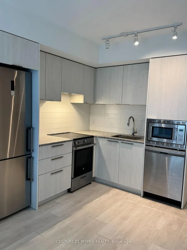 Additional image 2 of 501 Yonge St Unit 1504