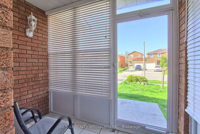 Additional image 6 of 98 Tulip Dr