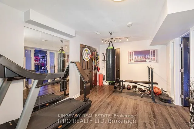 Additional image 13 of 923 Bristol Rd