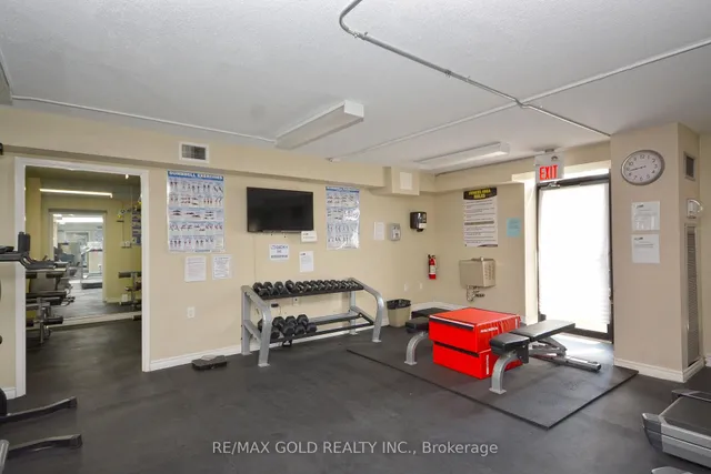 Additional image 37 of 18 Knightsbridge Rd Unit 809