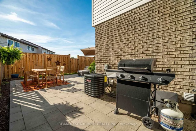 Additional image 28 of 1190 Upper Ottawa St Unit 11