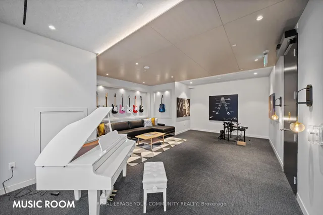 Additional image 28 of 138 Downes St Unit 6506