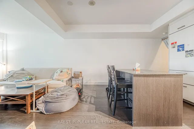 Additional image 5 of 3018 Yonge St Unit 803