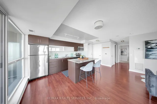 Additional image 6 of 100 Western Battery Rd Unit 2009