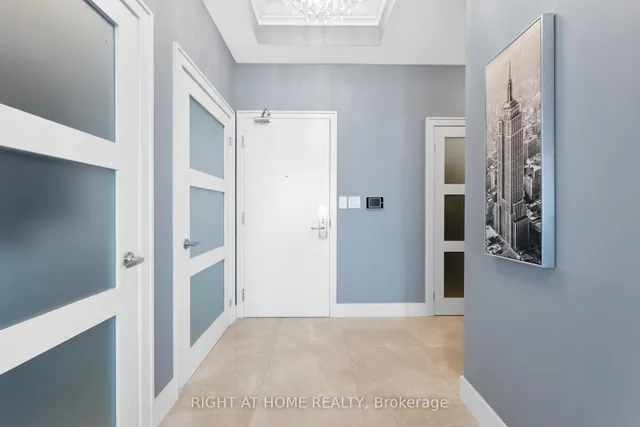 Additional image 16 of 65 Bremner Blvd Unit 5104