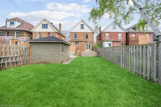 Additional image 37 of 79 Kensington Ave