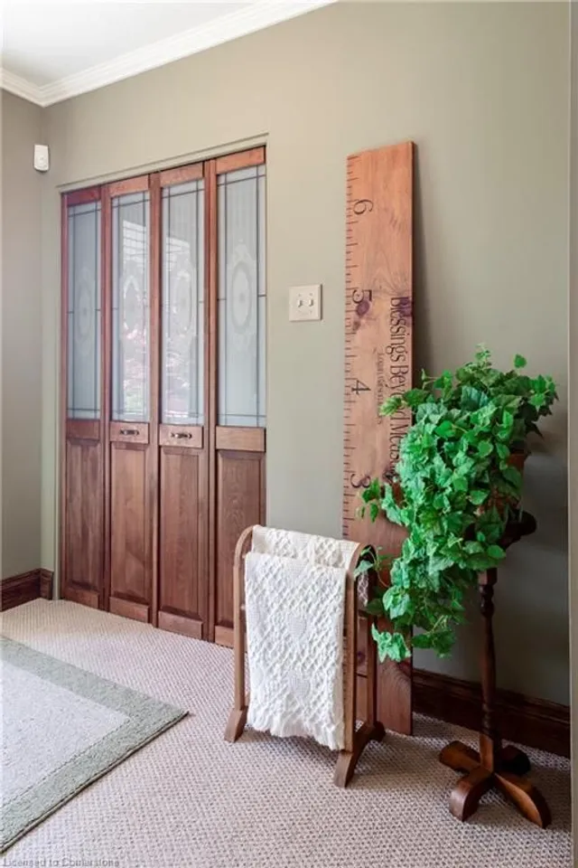 Additional image 6 of 6 Croydon Crt