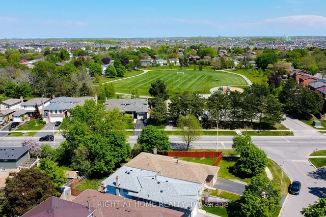 Additional image 34 of 550 Hayward Cres