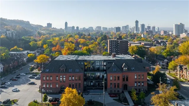 Additional image 35 of 200 Stinson St Unit 318