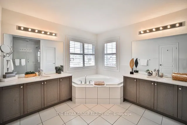 Additional image 36 of 37 Young Dr