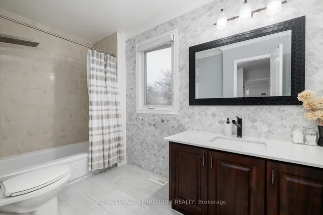 Additional image 18 of 77 Warwick Castle Crt