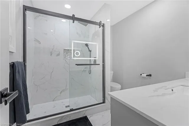 Additional image 34 of 158 Voyager Pass