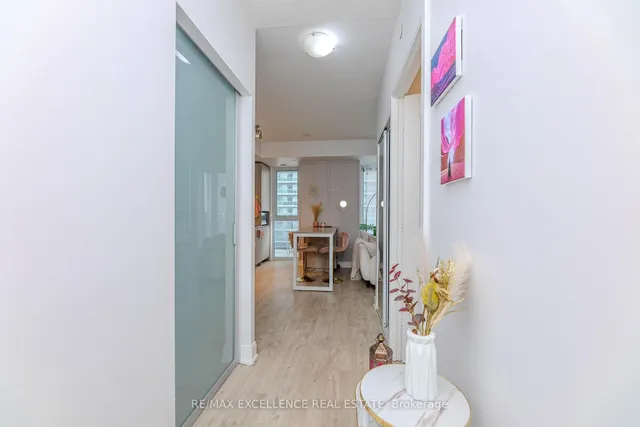 Additional image 12 of 70 Annie Craig Dr Unit 608