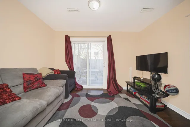 Additional image 39 of 46 Carleton Pl