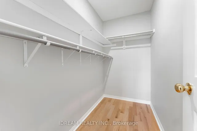 Additional image 26 of 82 Worthington Ave