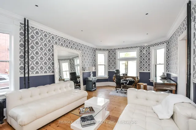 Additional image 4 of 19 Roland St