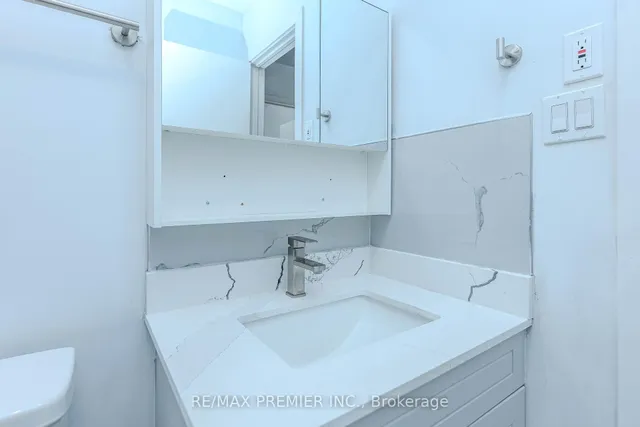 Additional image 34 of 2012 Martin Grove Rd Unit 48