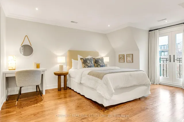 Additional image 31 of 68 Rowanwood Ave