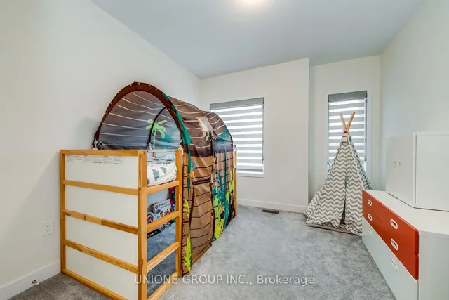 Additional image 24 of 74 Marvin Ave