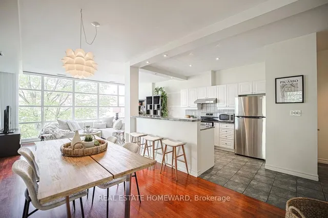 Additional image 5 of 1 Leaside Park Dr Unit 209