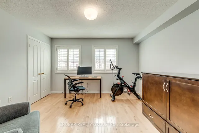 Additional image 26 of 17 James Stock Path