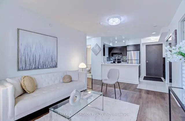 Additional image 25 of 1346 Danforth Rd Unit 214