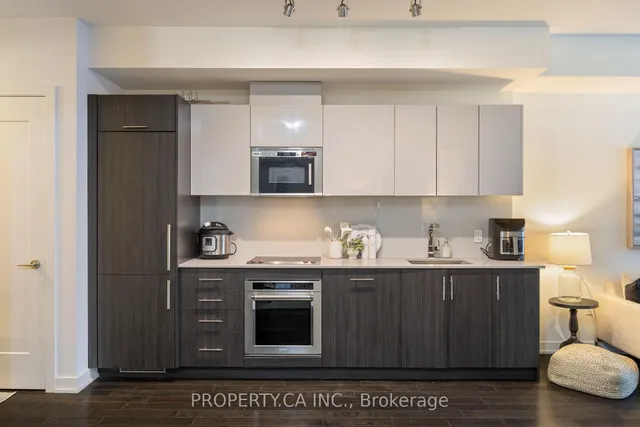 Additional image 7 of 330 Richmond St Unit 319