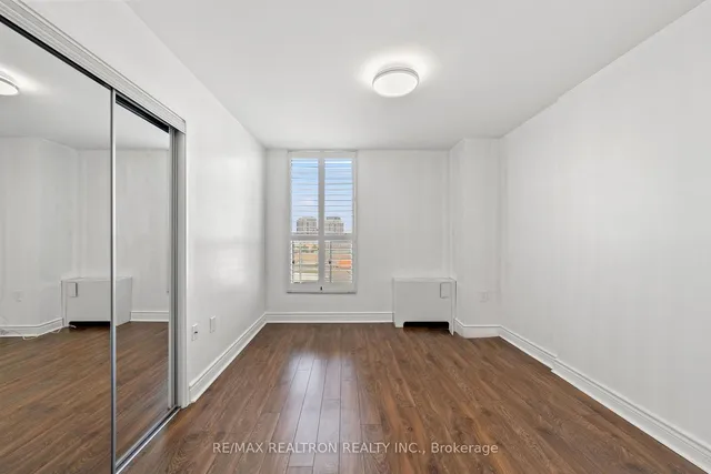 Additional image 33 of 130 Neptune Dr Unit 702