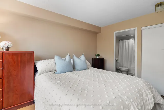 Additional image 9 of 20 Southport St Unit 321