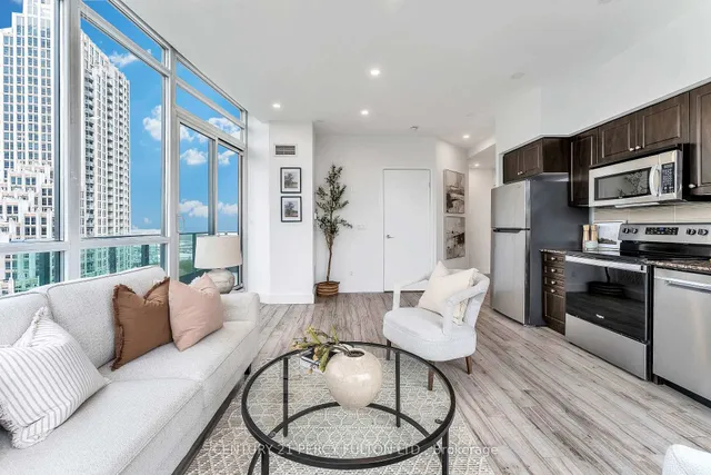 Additional image 14 of 209 Fort York Blvd Unit 1663