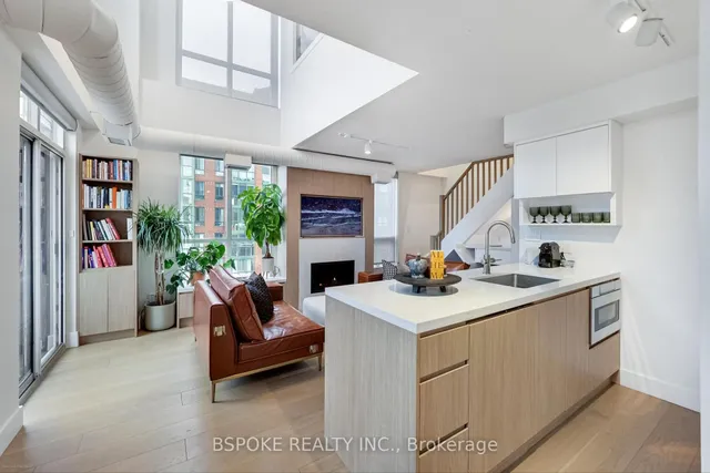 Additional image 15 of 800 King St Unit 804