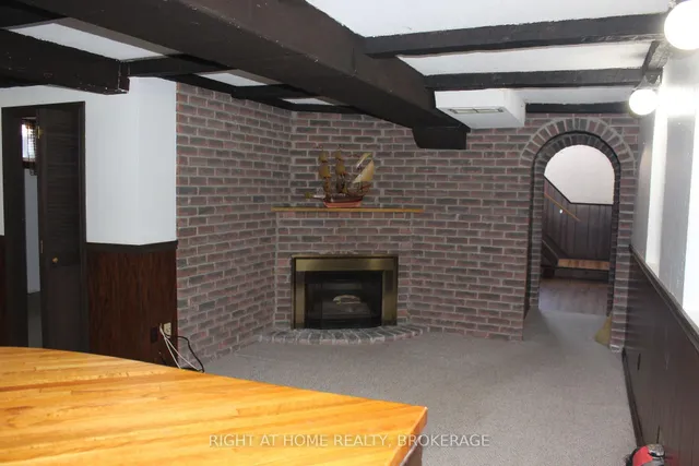 Additional image 26 of 90 Foxbar Rd