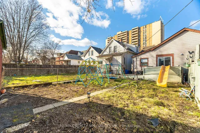 Additional image 28 of 24 Harvey St