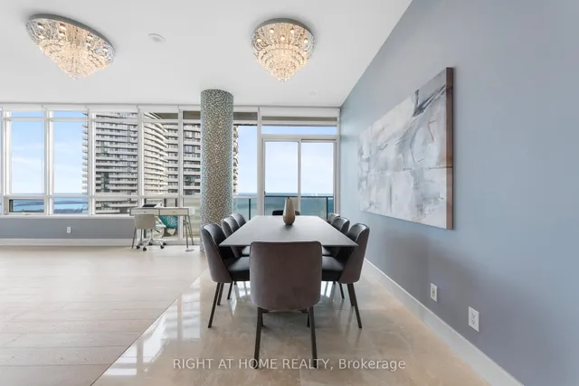 Additional image 6 of 65 Bremner Blvd Unit 5104